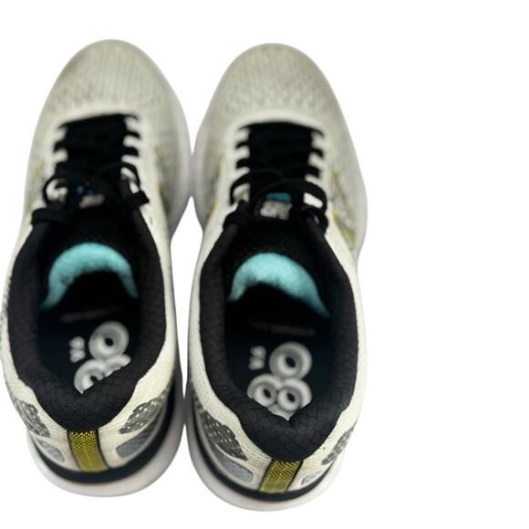 NEW BALANCE Fresh Foam 680 v8 Running Shoes Women's Size 9.0 Preowned - Picture 5 of 10